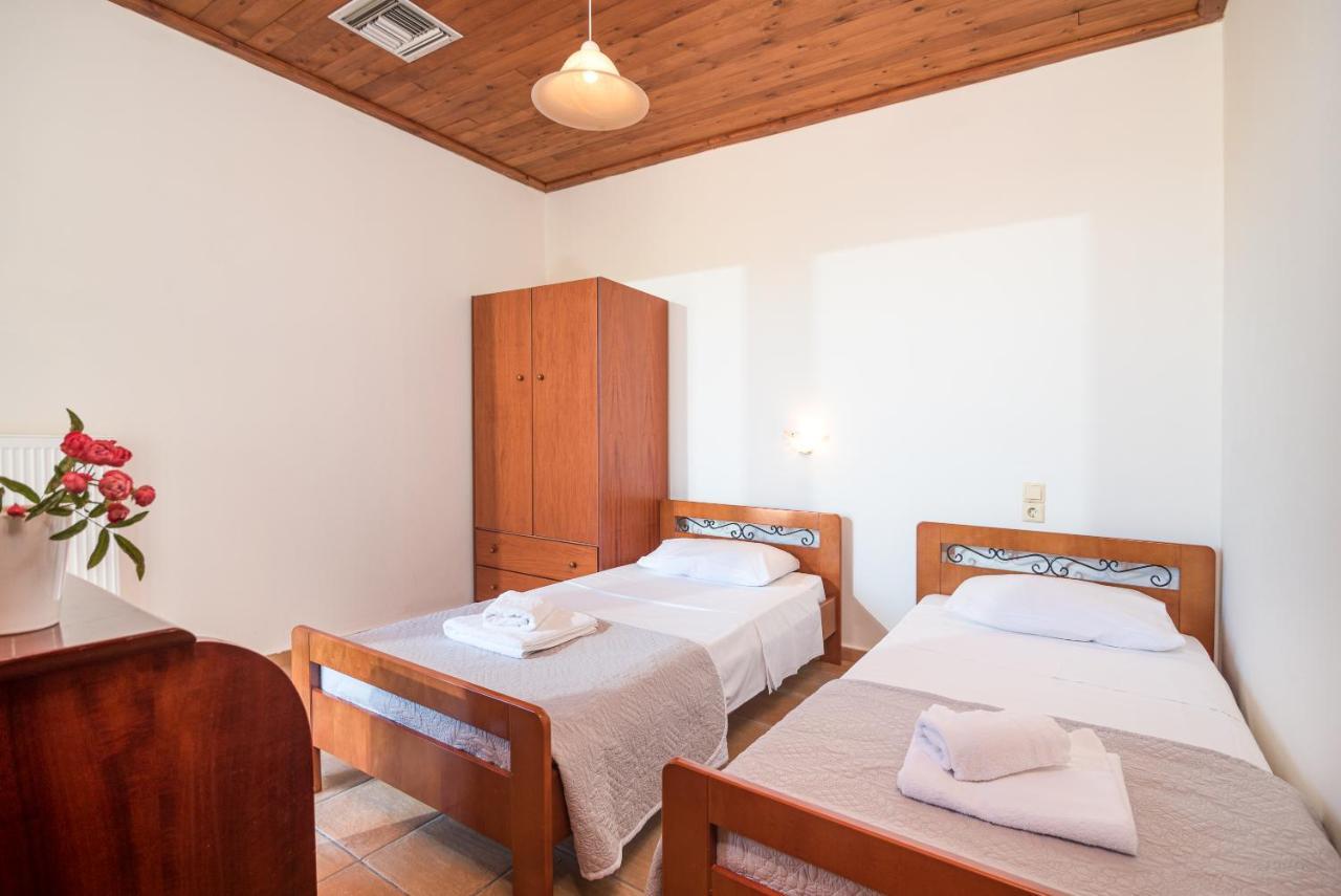 Neriides Villas Hersonissos  Exteriör bild