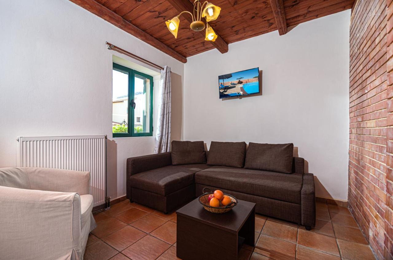 Neriides Villas Hersonissos  Exteriör bild